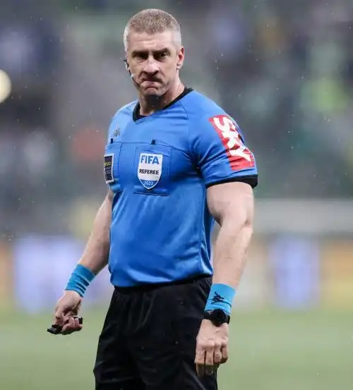 Anderson Daronco, l’arbitro Hulk. Le foto sono impressionanti