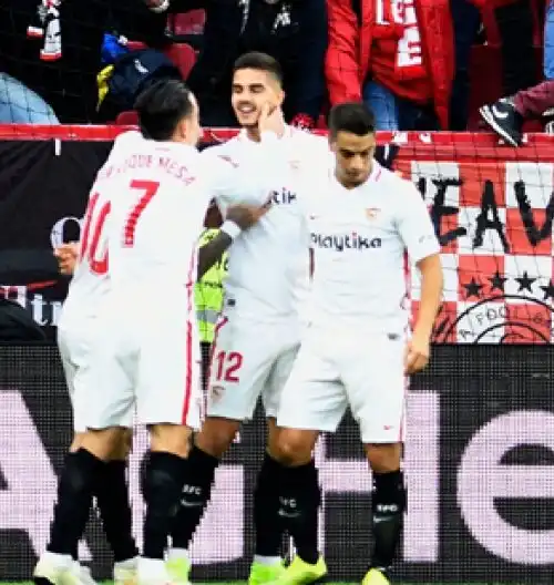 André Silva non si ferma, Siviglia in testa