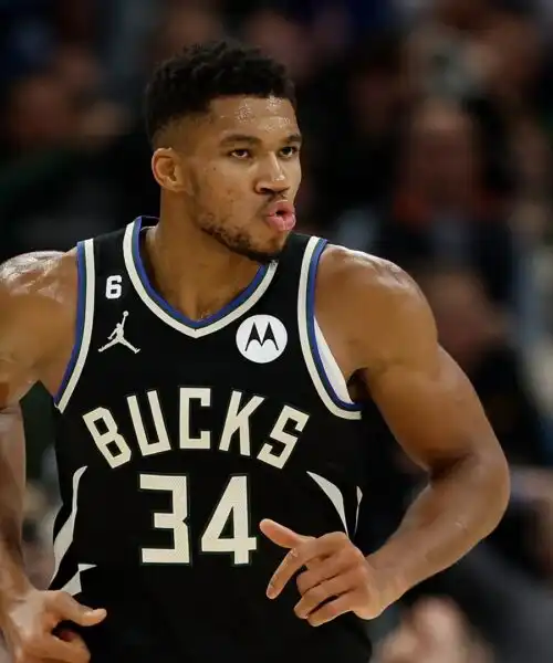 NBA: Giannis Antetokounmpo da record, Washington si arrende