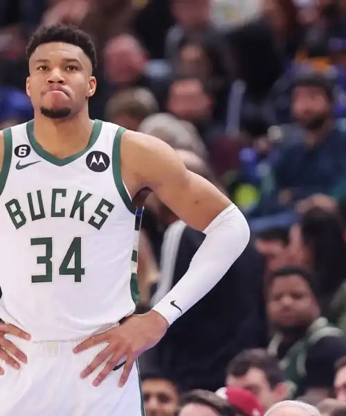 NBA, si fa male Giannis Antetokounmpo: All Star Game a rischio