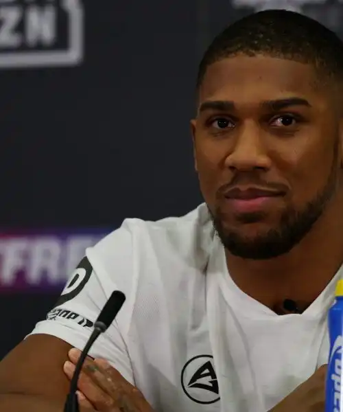 Anthony Joshua torna sul ring