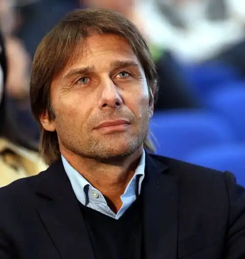 Conte si libera, le milanesi aspettano