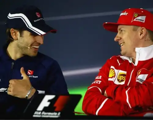 Antonio Giovinazzi si allea a Kimi Raikkonen