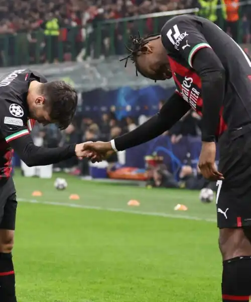 Milan, gol di testa in tuffo e strana esultanza: le foto