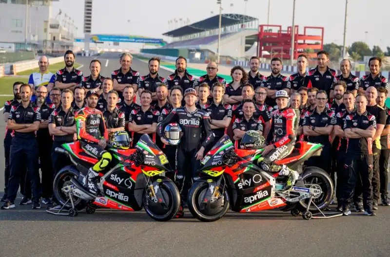 Aprilia, rottura tra i due piloti