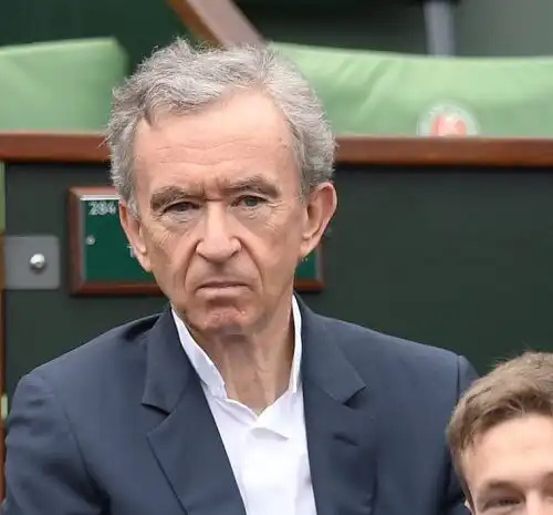 Cessione Milan, nuova smentita di Arnault