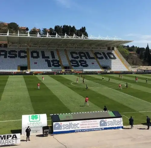 Il Monza crolla ad Ascoli, anche il Lecce ko