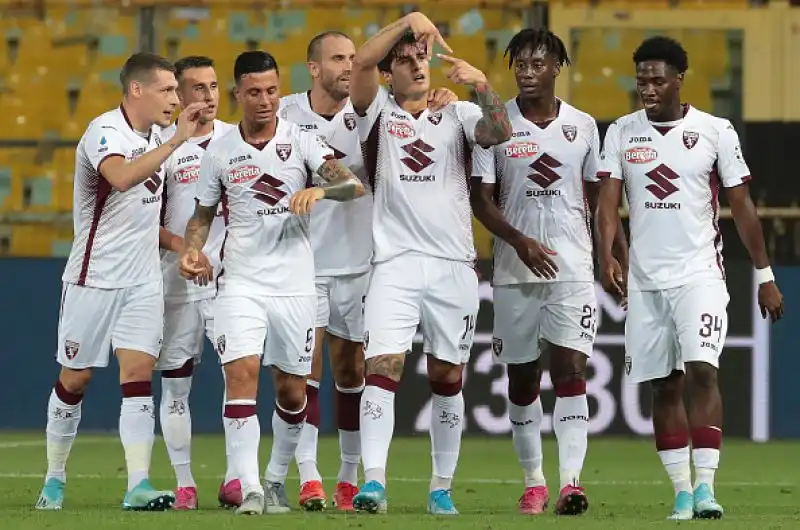 Partita ricca di emozioni al Tardini: per i granata in gol Bonifazi, Berenguer e Izzo, doppietta di Duvan Zapata per i neroazzurri.
