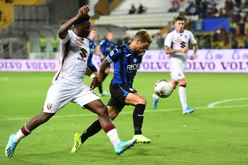 Partita ricca di emozioni al Tardini: per i granata in gol Bonifazi, Berenguer e Izzo, doppietta di Duvan Zapata per i neroazzurri.