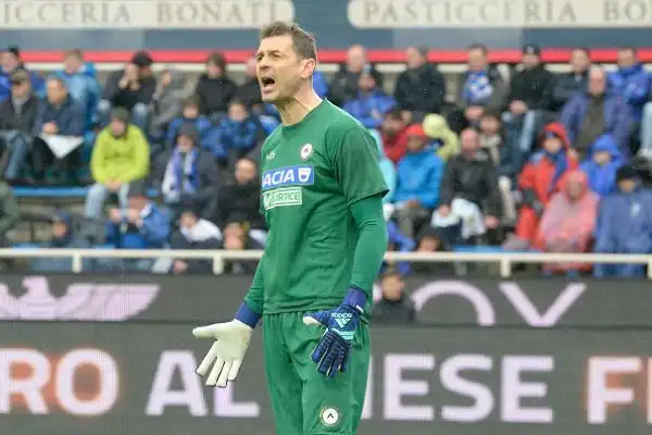 Partita non facile per la squadra di Gasperini che la sblocca nella ripresa con Petagna e la chiude con Masiello a un quarto d'ora dalla fine.