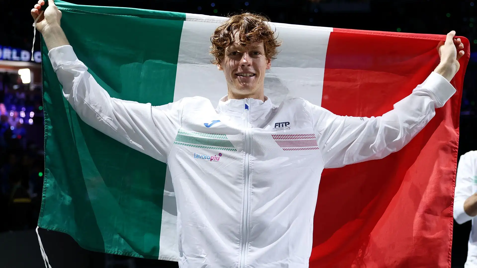 2. Jannik Sinner (tennista numero 4 del mondo): 31.3 milioni di euro
