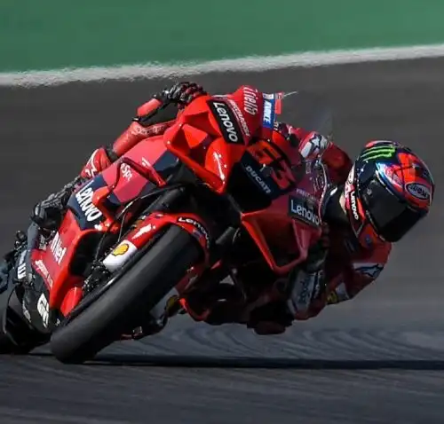 Furia Ducati e Pecco Bagnaia: “Hanno rotto il c…o!”