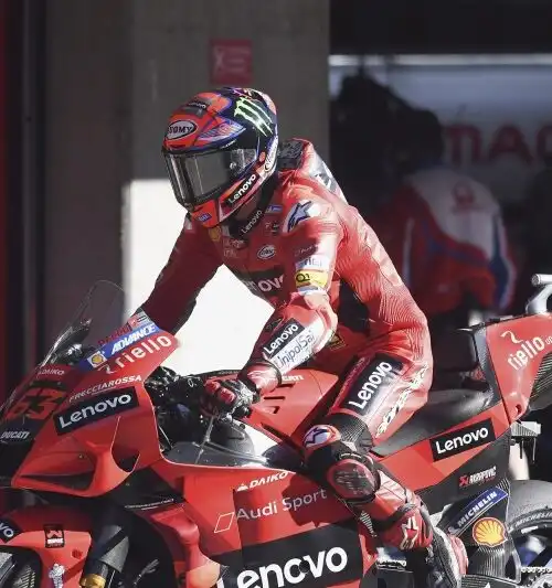 Ducati, Pecco Bagnaia tra pole position e Casey Stoner