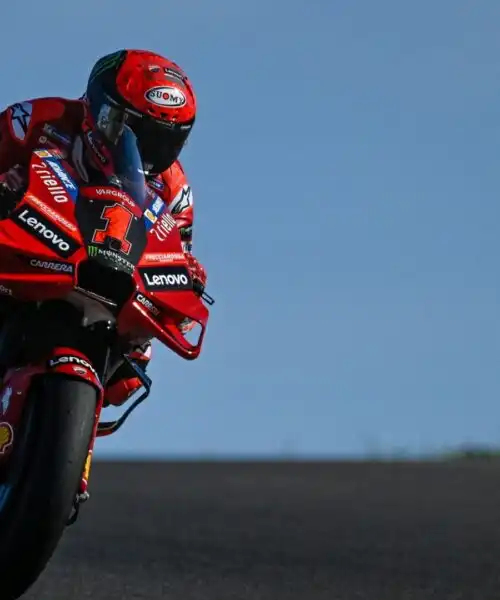 MotoGp: Bagnaia domina in Portogallo, Viñales secondo. Incubo Marquez