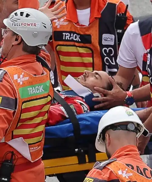 Pecco Bagnaia, tragedia sfiorata in MotoGp: le foto