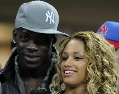 L’ex di Mario Balotelli ora sta con uno juventino