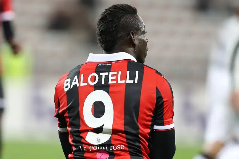 Balotelli, sfogo social sul suo peso