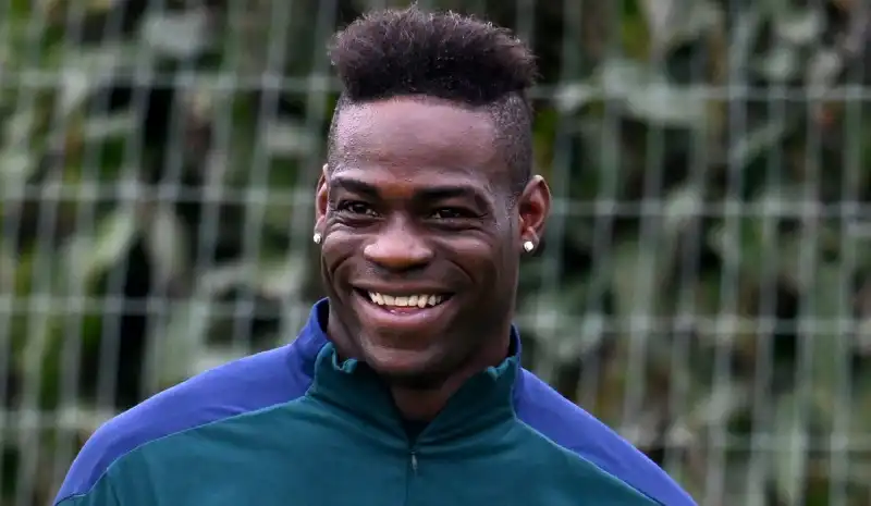 Mario Balotelli, clamoroso annuncio sul suo futuro