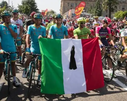 Grande commozione alla Vuelta