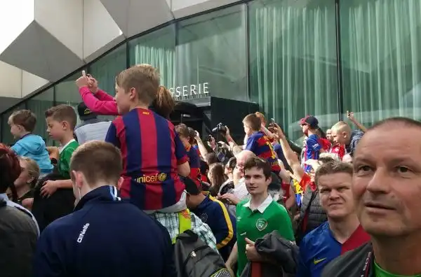 Grande atmosfera e splendida cornice di tifosi a margine della sfida di Dublino tra i blaugrana di Luis Enrique e gli scozzesi, che si sfidano in un incontro valido per l'International Champions Cup.