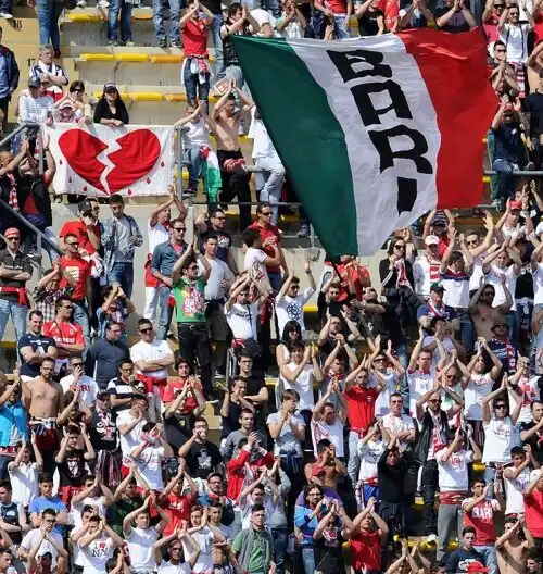 Il Bari vuole pescare in Serie B