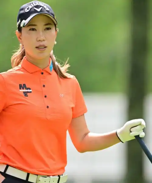 Bella da impazzire questa giapponese che gioca a golf: Momoko Ueda. Le foto