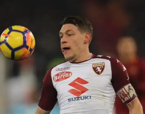 Napoli a tutta su Belotti, il Toro frena