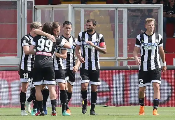 Che partita! Orgoglio infinito per il Benevento, che resiste all'Udinese pur avendo giocato 30' in inferiorità numerica.