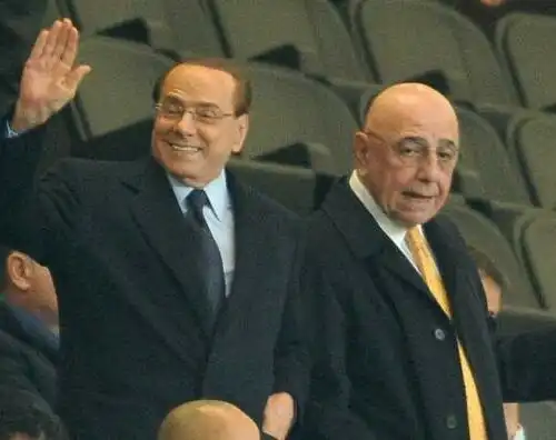 Berlusconi: “L’esorcista sono io”