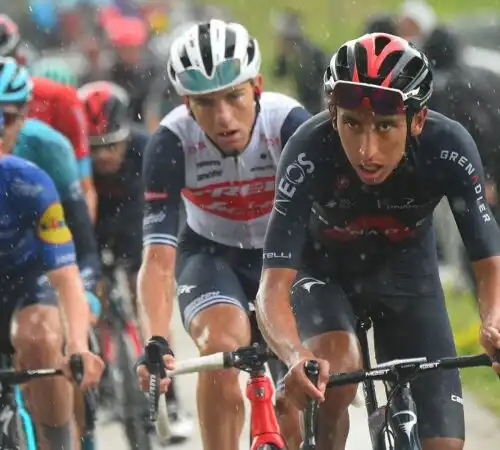 Egan Bernal non perde la calma