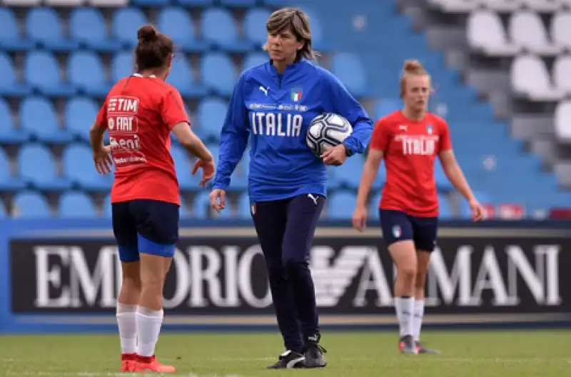 Mondiali femminili, Italia e Olanda contro l’Uefa