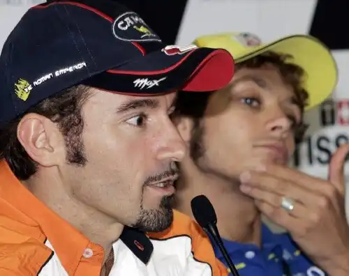 Biaggi sfida Rossi: accordo con Lorenzo?