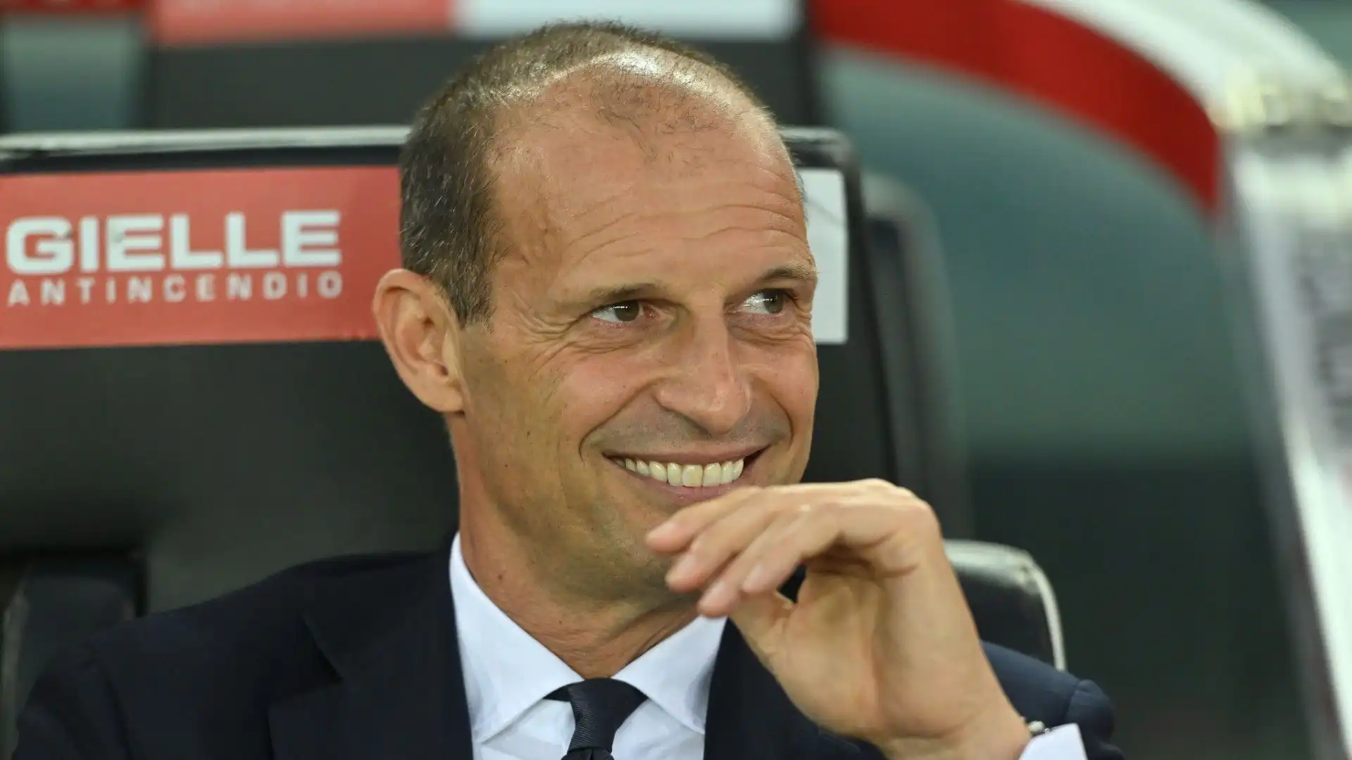 Blitz della Juventus in casa Fiorentina: le immagini

