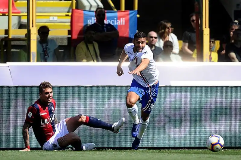 Il Bologna travolge la Samp e ora è a +5 sull'Empoli sconfitto in casa dalla Spal.