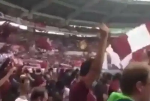 Bomba carta in curva