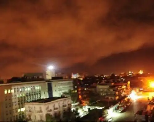 Usa, Gran Bretagna e Francia attaccano la Siria