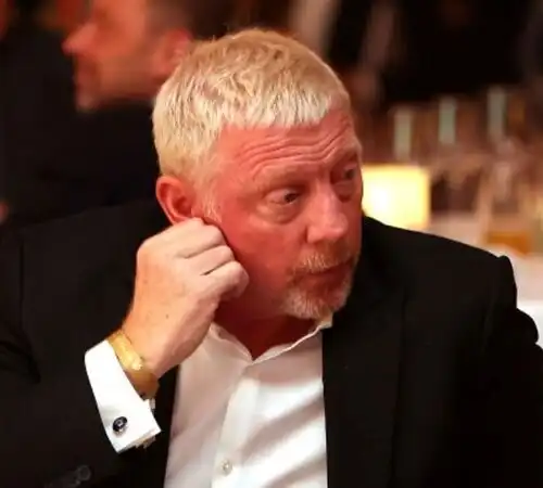 Boris Becker tira le orecchie ai familiari di Novak Djokovic