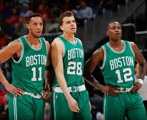 Boston tocca il fondo, 7 punti in un quarto!