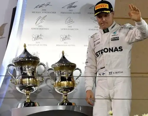 F1, Bottas davanti a tutti in Bahrain