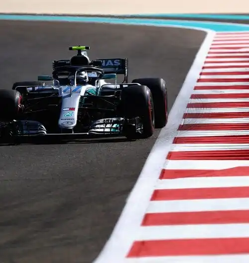 Abu Dhabi: Bottas il più veloce al mattino