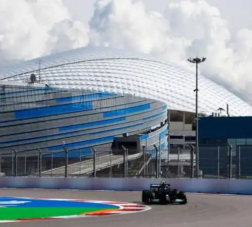 Formula 1, tutti i tempi del venerdì mattina a Sochi