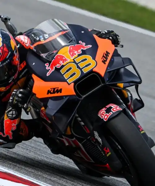 MotoGp, a Sepang brilla Binder nelle prime libere: Bagnaia si nasconde