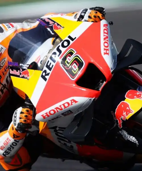 MotoGp, Honda nel caos: furia Espargaró e Bradl. Marc Marquez in soccorso