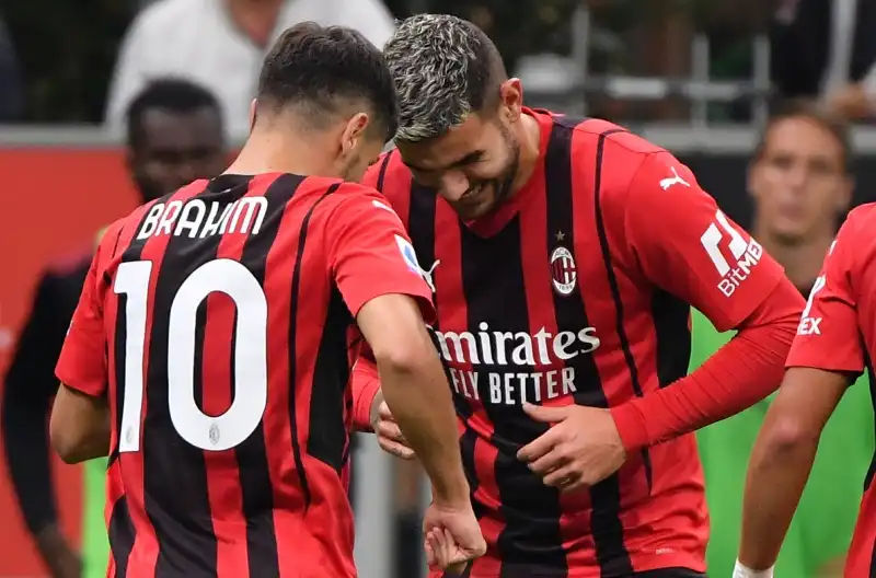 Il Milan si sveglia nella ripresa: 2-0 al Venezia e vetta
