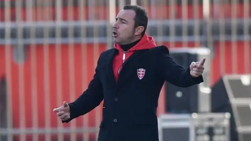 Il Monza ufficializza l’addio a Cristian Brocchi