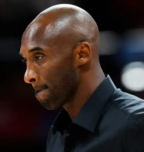 Incidente in elicottero, muore Kobe Bryant