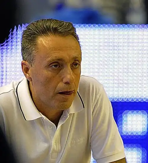 Dinamo Sassari: Piero Bucchi suona l’allarme