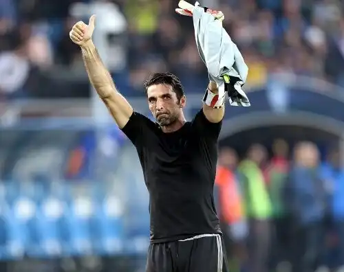 Buffon rincara la dose: “Miserabili”
