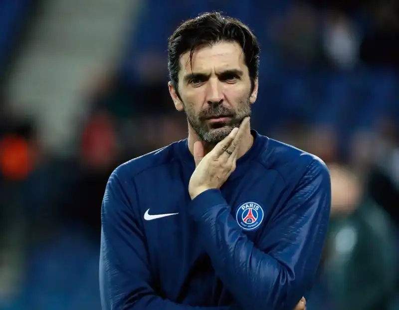 Buffon lascia il PSG