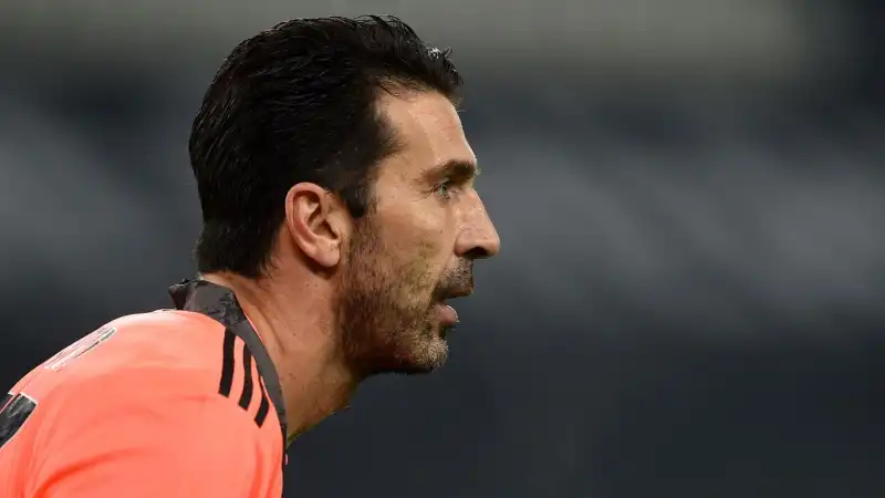 Gigi Buffon riparte dalla serie B con il Parma